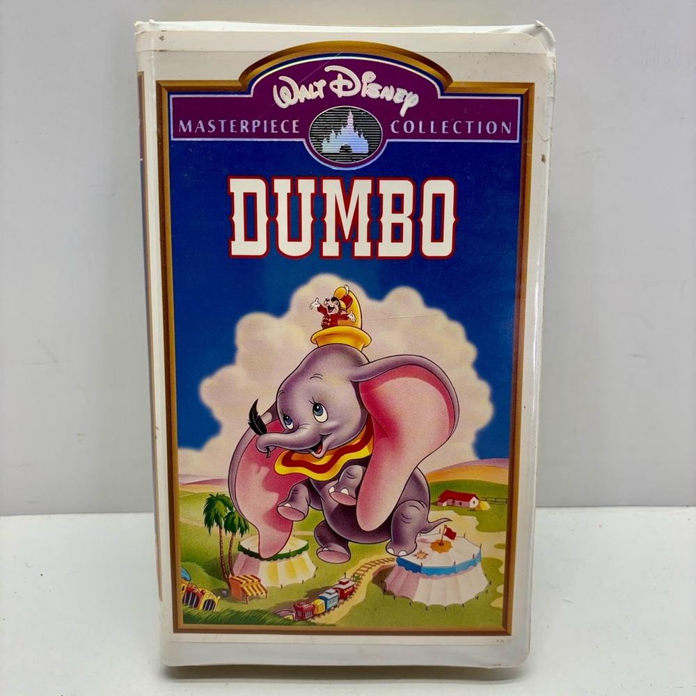DUMBO Walt Disney Masterpiece Collection VHS Clamshell